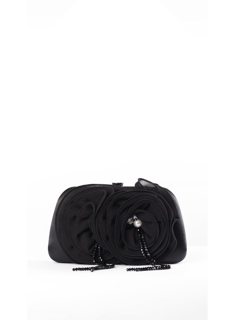 كيفيلي حقيبة كلتش سوداء بتفاصيل وردية فاخرة - Image 1